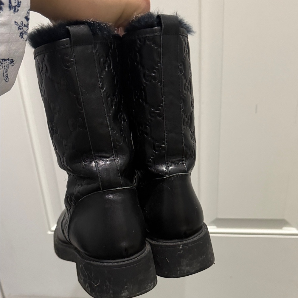 Gucci Women's Black Lace-Up winter Boots - Picture 4 of 6
